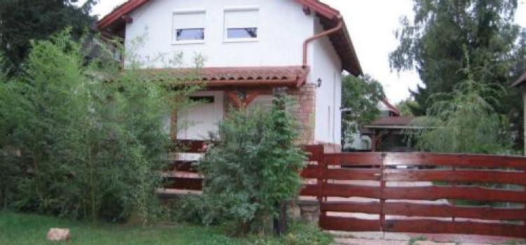 Fűzfa Apartman